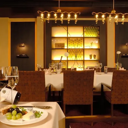 Land & Golf Hotel 4*